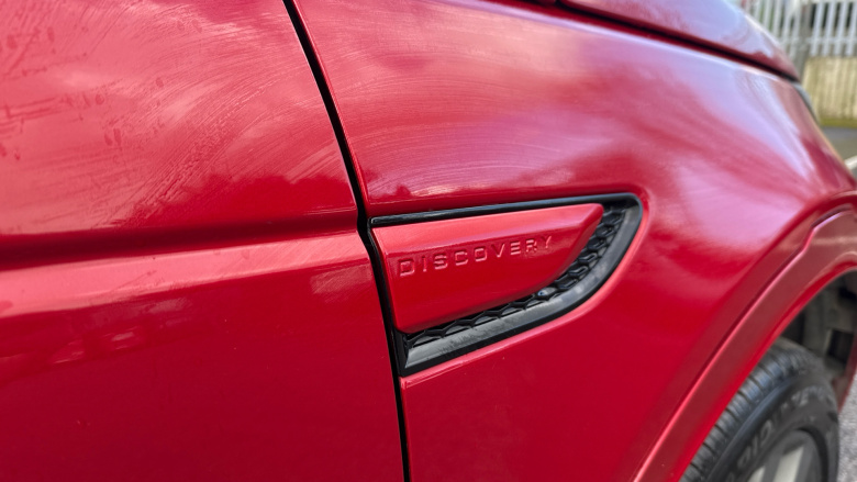 Land Rover Discovery Sport 1.5 P300e R-Dynamic SE 5dr Auto [5 Seat] Station Wagon